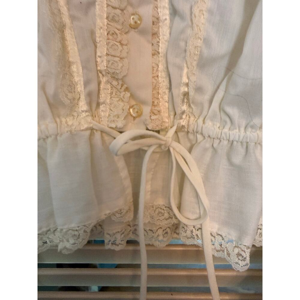 Vintage 1970s Byer California Ivory Lace Prairie Blouse | Small - Picture 4 of 7